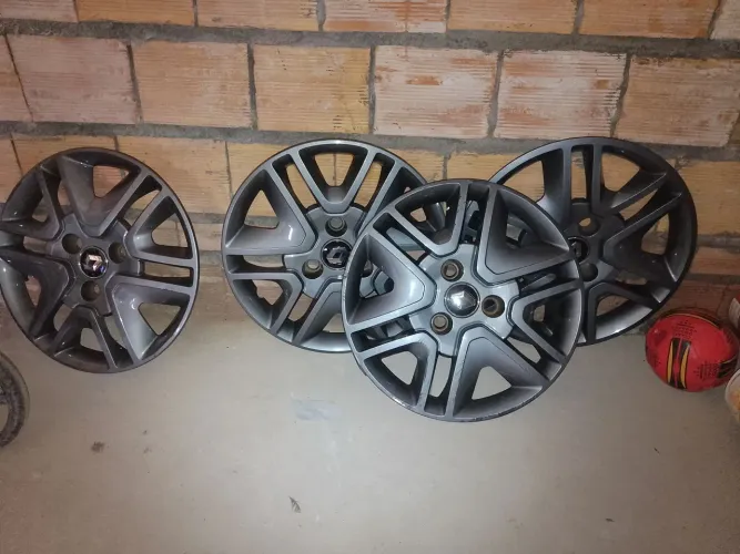 Calotas original Renault kwid 