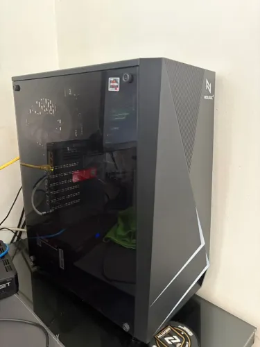 PC Gamer AMD RYZEN 5 PRO 16GB de RAM
