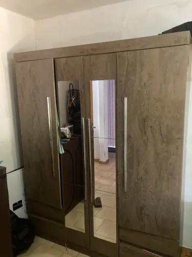 Guarda roupa casal