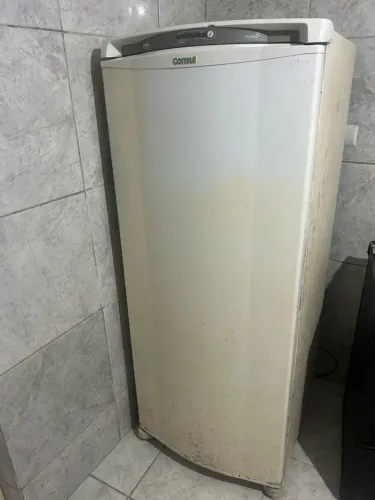 Geladeira cônsul