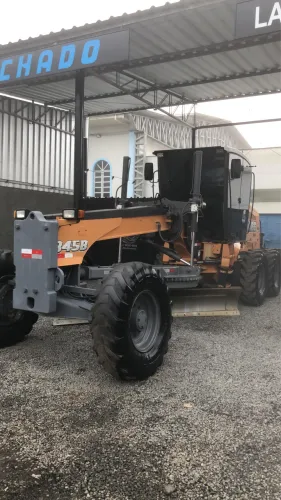 Vende se motoniveladora