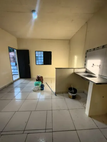 Alugo Apartamento com 2 quartos no Santo Antônio
