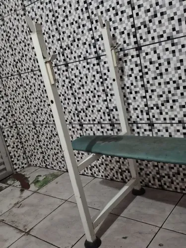 Vendo aparelho de musculação em ótimo estado de uso