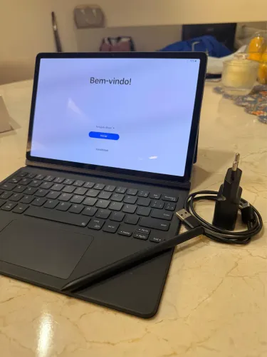 Samsung Galaxy Tab S9 256GB Wi-Fi + Capa Teclado Original + S Pen