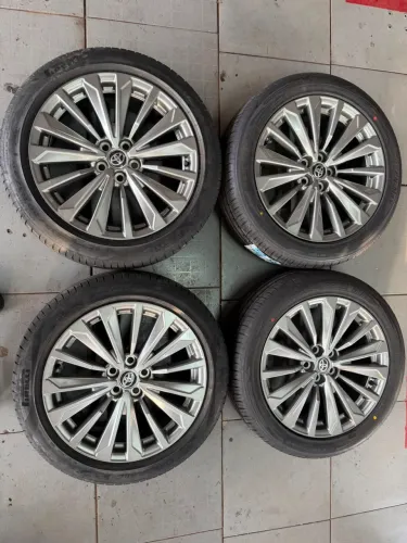 Rodas Corolla aro 17 + pneus 