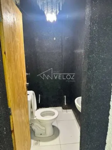 Loja : / Comercial / Centro