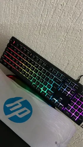 Teclado gamer HP 
