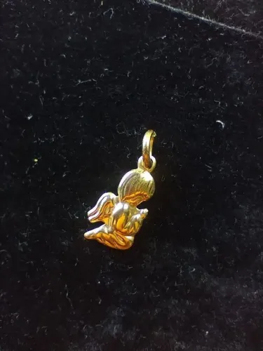 Pingente Anjo da Guarda Ajoelhado em Ouro 18K