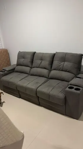 Sofá com Porta Copos e Carregador USB Retrátil e Reclinável Ringo 2,30m