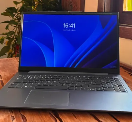 Notebook Lenovo IdeaPad 3 15ALC6 8GB ram 512SSD Ryzen 7