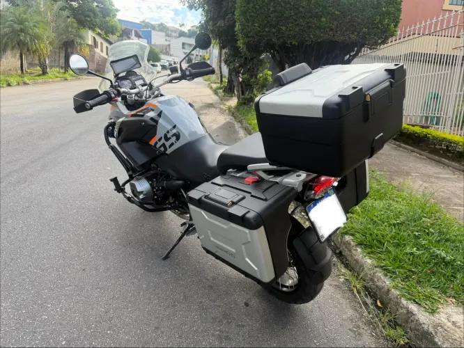 GS 1200