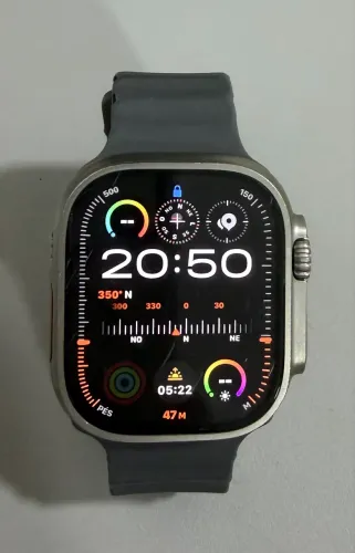 Apple Watch Ultra Série 2 - Titanium 