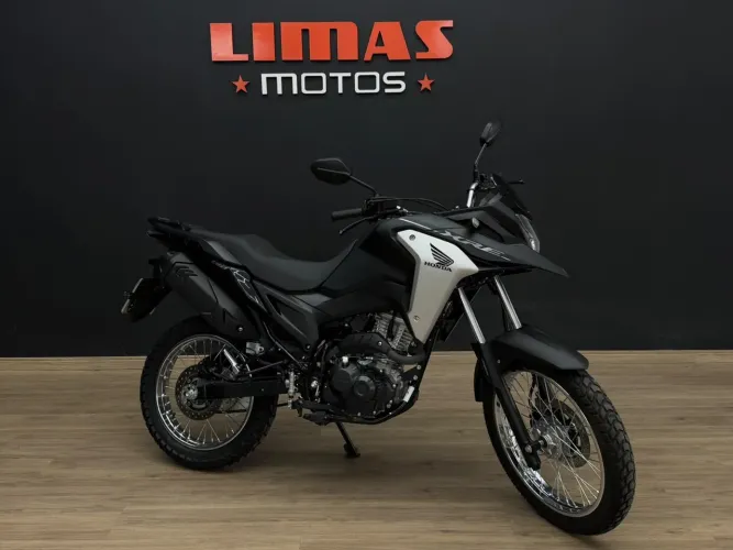 XRE 190 Cinza 2026 - Apenas 4.200 KM.