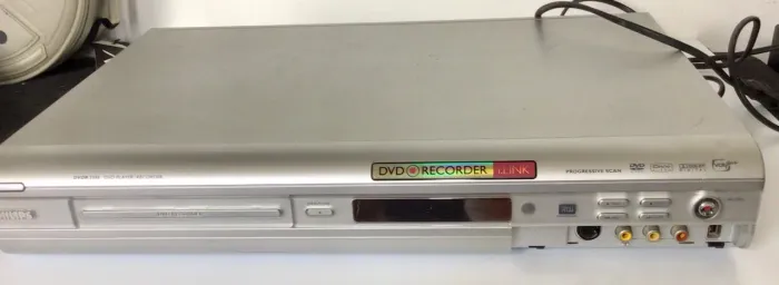Philips DVDR3355 DVD Recorder Gravador De DVD Não Liga P/ Reparo