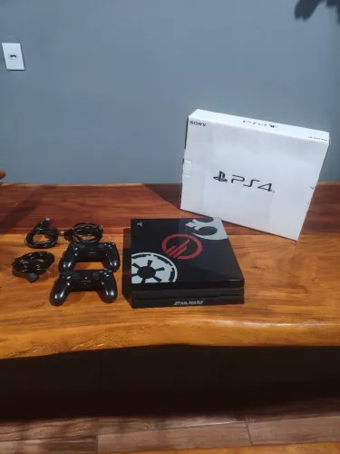 Playstation 4 pro 1TB Standart cor preto Onyx