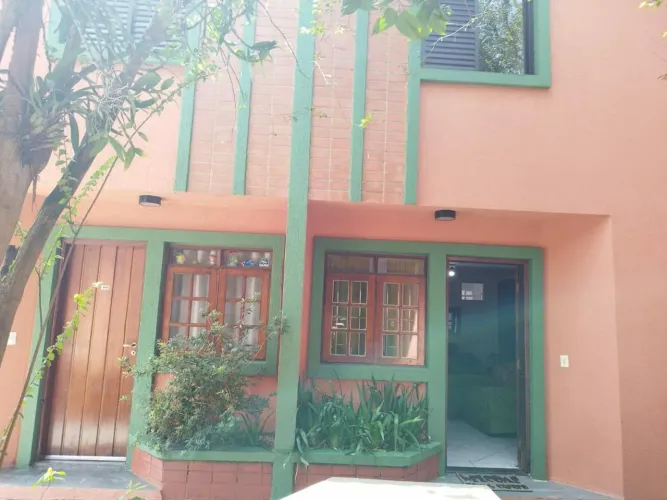 Casa da praia Leide Enseada- Guarujá