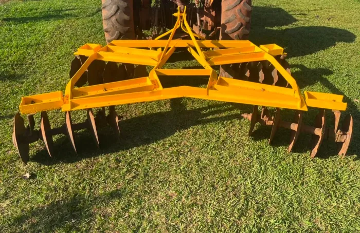 Grade 20 e 24 discos 