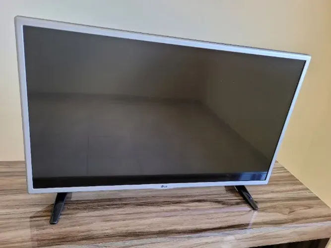 TV Smart 32" LG