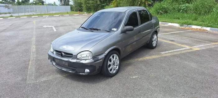 Chevrolet Corsa Sedan Super/ Classic 1.6 MPFI 8V 4 2004