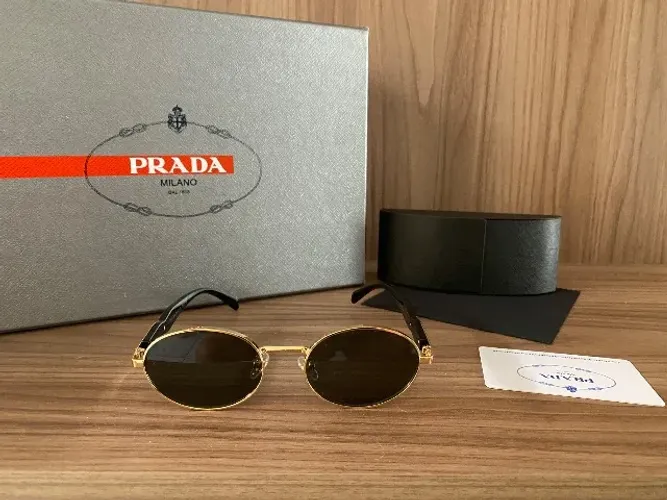Óculos de sol Prada unissex 