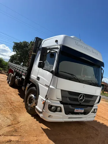 Vendo caminhão atego 2016 caminhão particular todo revisado e trabalhando 