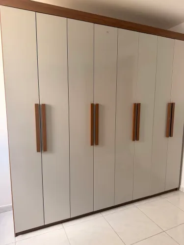 ? GUARDA-ROUPA Casal R$800 passo cartão