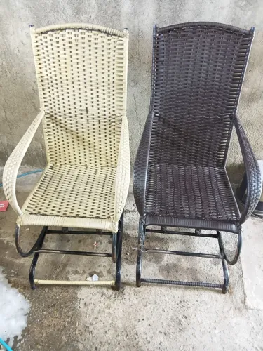 Vende-se cadeira de balanço 