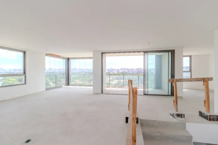 Cobertura para venda em Moema com 3 quartos, sendo 3 suítes, 398m²