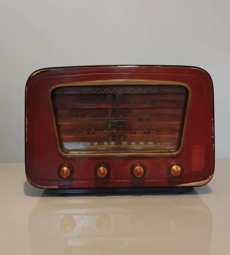 Rádio Antigo, SEMP PT-76