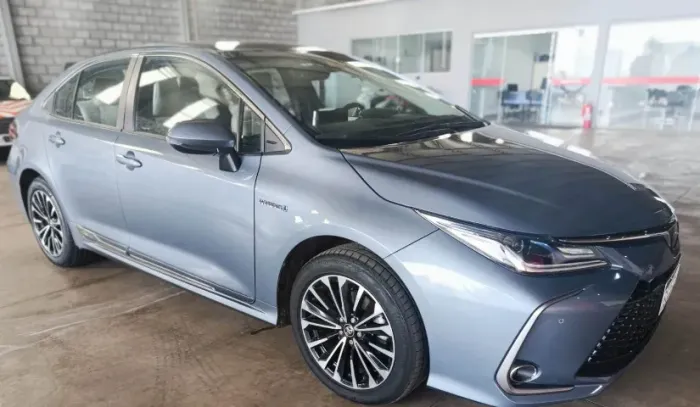 Corolla Altis premium Hibrid, 2024