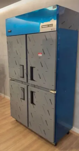 VENDO BALCÃO REFRIGERADO E CODIMENTADORA INOX E GELADEIRA 4 PORTAS INOX