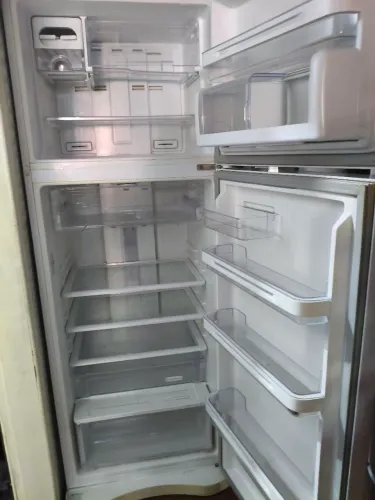 Geladeira Eletrolux 480 litros toda perfeita
