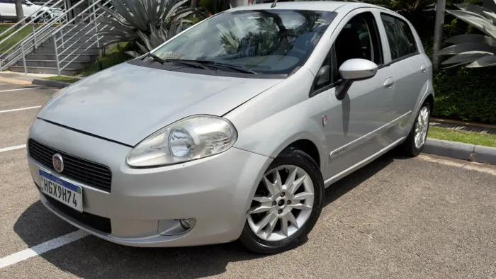 Fiat Punto ELX 1.4 Fire Flex 8V 5P 2008