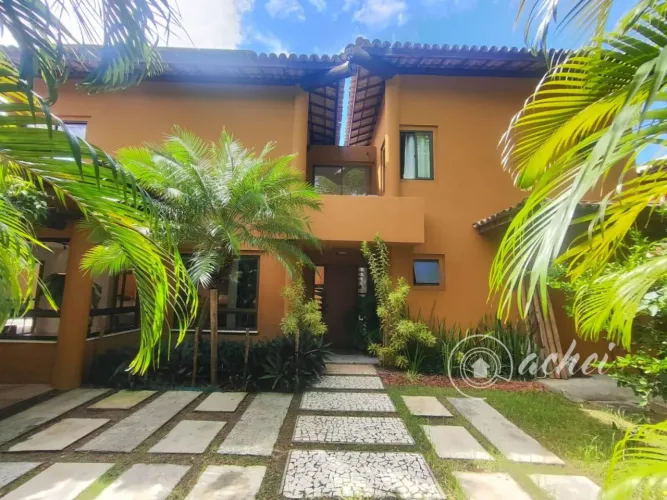 CASA DUPLEX COM 4 SUÍTES, ENERGIA SOLAR E ÁREA GOURMET