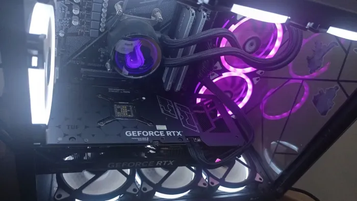 Placa de vídeo 4070 ti super