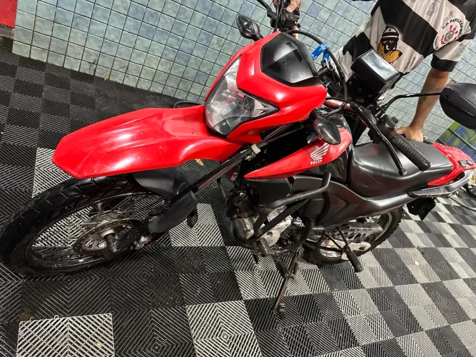 Honda NXR 160 Bros ESDD 2016/2017, vermelha, flex.