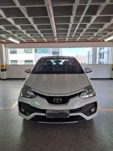 Toyota Etios Platinum Sed. 1.5 Flex 16V 4P Aut. 2017