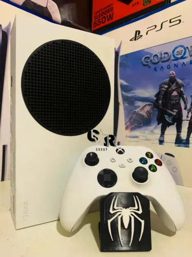 XBOX SERIES S + 180 JOGOS À VENDA!