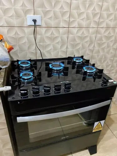 Fogão 5 Bocas com Forno - Preto