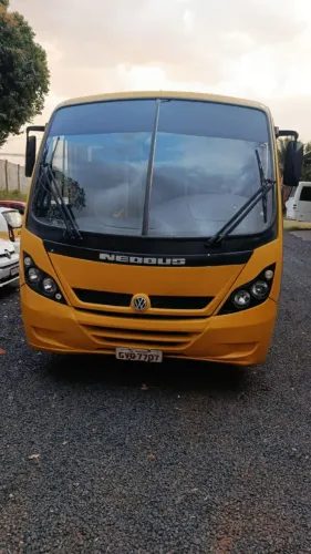 NEU BUS