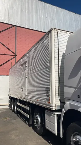 bau de aluminio 8,50 metros pra caminhao truck ou bitruck