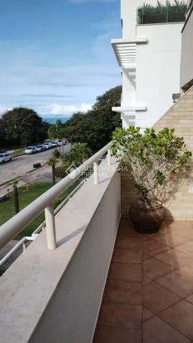 Apartamento a Apenas 100 Metros da Praia do Campeche | 2 Dormitórios com Suíte e Garagem C