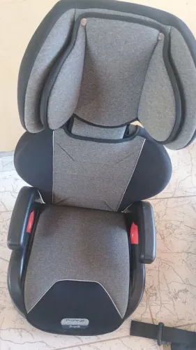 Cadeira de criança para automóvel