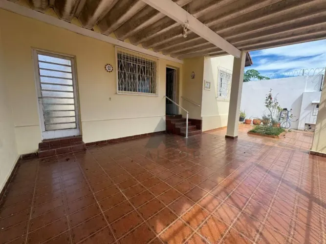 Casa com 2 quartos para alugar, - Vila Rocha - Itapetininga/SP.