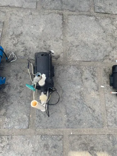 Vendo bomba d?água