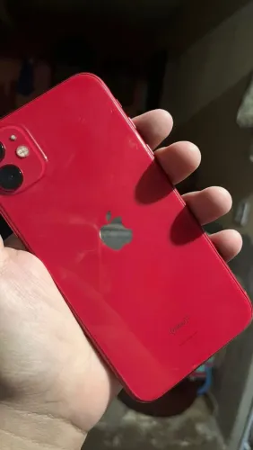 iPhone 11 vermelho 64GB aceito proposta justa.