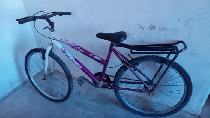 Bicicleta Aro 26 com Bagageiro - Ótima para o Dia a Dia!