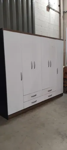 Guarda roupas USADO ENTREGA e MONTA dentro de Uberlândia MG 