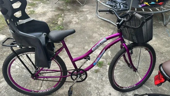 Bicicleta pra vender logo