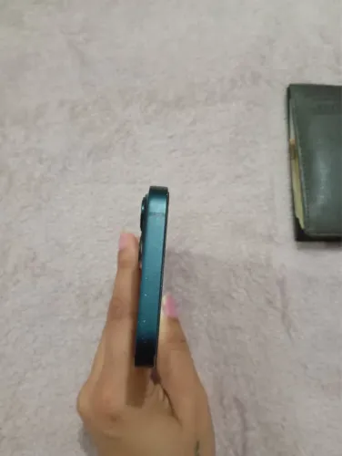 iPhone 13 256GB
